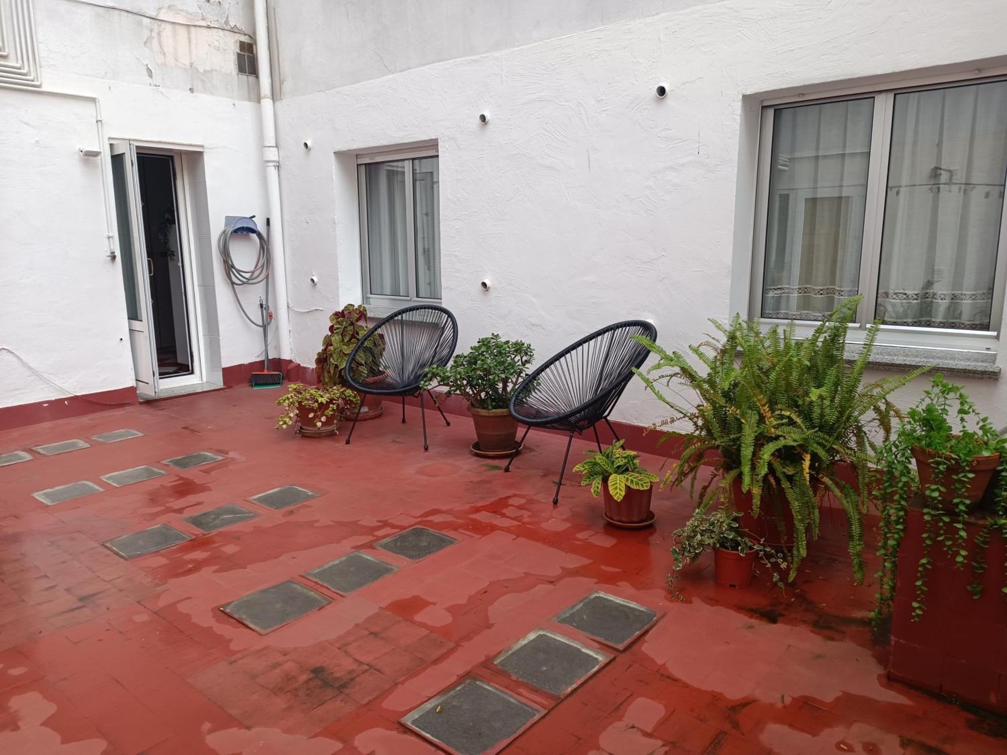 Como Una Casa De Campo En La Ciudad, Con Patio -Parking Gratis Gijón Buitenkant foto